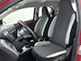 Toyota Aygo 1.0 VVT-i x-play | Parkeercamera | NL-Auto | APK 1-2027 | Lichtmetalen Velgen |