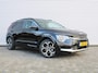 Kia Niro Hybrid 1.6 GDi ExecutiveLine | Camera | Leer | Schuifdak | Stoelverwarming+ventilatie | Elektr. stoelverstelling + achterklep | 18" LM | HUD |