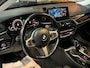 BMW 5-Serie Touring 520i Sport Line M Garantie Pano Memory StoelVentilatie StoelVW Elek Stuur Elek Achterklep Navi Cruise Rijklaar
