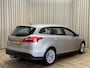 Ford Focus Wagon 1.0 Titanium Org.NL! / Keyless / ECC Clima / Trekhaak / Navigatie / PDC V&A / 17'' LMV