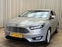 Ford Focus Wagon 1.0 Titanium Org.NL! / Keyless / ECC Clima / Trekhaak / Navigatie / PDC V&A / 17'' LMV
