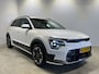 Kia Niro EV DynamicLine 64.8 kWh | Navigatie/Android/Apple Carplay | LM Velgen 17" | Cruise Control Adaptief | Airco |