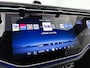 Mercedes-Benz E-klasse 300 e Sport Edition | Premium pakket | Rijassistentiepakket Plus | Nightpakket | Trekhaak | Multibeam LED | Panoramaschuifdak | Winter pakket | MBUX Superscreen | Parkeerpakket met 360°-camera |