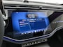 Mercedes-Benz E-klasse 300 e Sport Edition | Premium pakket | Nightpakket | MBUX Superscreen | Adaptieve Cruise Control | Burmester® 4D surround sound system | 20 inch multispaaks velgen |