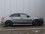 Mercedes-Benz A-klasse 180 AMG-Line | Sfeerverlichting | Widescreen