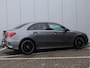 Mercedes-Benz A-klasse 180 AMG-Line | Sfeerverlichting | Widescreen