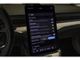 Volvo ES90 Single Motor Ext. R. Ultra Launch Edition 92 kWh | Luchtvering | Elektrochromatisch panoramadak | Geventileerde voor- en achterstoelen | Premium audio by Bowers & Wilkins | Pilot assist | 22 inch. lichtmetalen velgen | Stoel- /stuurwielverwarming | Verwarmde achterbank