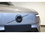 Volvo ES90 Single Motor Ext. R. Ultra Launch Edition 92 kWh | Luchtvering | Elektrochromatisch panoramadak | Geventileerde voor- en achterstoelen | Premium audio by Bowers & Wilkins | Pilot assist | 22 inch. lichtmetalen velgen | Stoel- /stuurwielverwarming | Verwarmde achterbank