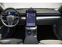 Volvo ES90 Single Motor Ext. R. Ultra Launch Edition 92 kWh | Luchtvering | Elektrochromatisch panoramadak | Geventileerde voor- en achterstoelen | Premium audio by Bowers & Wilkins | Pilot assist | 22 inch. lichtmetalen velgen | Stoel- /stuurwielverwarming | Verwarmde achterbank