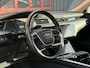 Audi E-tron 55 quattro Business edition 95 kWh Leer / Camera 360 / Navigatie / SOH 91%