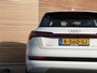 Audi E-tron 55 quattro Business edition 95 kWh Leer / Camera 360 / Navigatie / SOH 91%