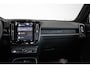 Volvo XC40 Single Motor Extended Range Ultimate 82 kWh | Panoramadak | Stoelverwarming | 360° Parkeercamera | Parkeersensoren voor + achter | Google infotainment | Stuurwielverwarming | 20'' Lichtmetalen velgen |