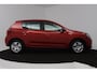 Dacia Sandero 0.9 TCe Laureate (TREKHAAK, PARKEERSENSOREN, AIRCO, RADIO)