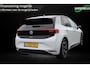 Volkswagen ID.3 First Plus 58 kWh | stoel & stuurverwarming | IQ light | adaptive cruise control | sfeerverlichting |android & carplay |