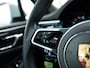 Porsche Macan 3.0 S | PASM LUCHTVERING | PANORAMA/SCHUIF-KANTELDAK | BOSE AUDIO | 14-WEG STOELEN | ACHTERUITRIJCAMERA | ELEKTR.TREKHAAK | 21 INCH 911 TURBO VELG | KRIJTGRIJS |