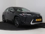 Lexus UX 250h Business Line | Achteruitrijcamera | Keyless entry | Dodehoek detector |
