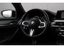 BMW 5-Serie Touring 530i High Executive | M SPORT | PANO | LEDER | SFEER VERLICHTING