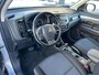 Mitsubishi Outlander 2.0 Intense CRUISE CLIMA PDC TRHK NAP!