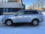 Mitsubishi Outlander 2.0 Intense CRUISE CLIMA PDC TRHK NAP!