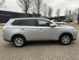 Mitsubishi Outlander 2.0 Intense CRUISE CLIMA PDC TRHK NAP!