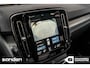 Volvo XC40 2.0 B4 AWD R-Design|Panorama|360º|H&K|Keyless|LED