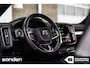 Volvo XC40 2.0 B4 AWD R-Design|Panorama|360º|H&K|Keyless|LED