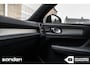 Volvo XC40 2.0 B4 AWD R-Design|Panorama|360º|H&K|Keyless|LED