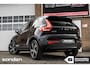 Volvo XC40 2.0 B4 AWD R-Design|Panorama|360º|H&K|Keyless|LED