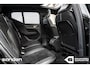 Volvo XC40 2.0 B4 AWD R-Design|Panorama|360º|H&K|Keyless|LED
