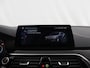 BMW 5-Serie 520i Corporate Lease High Executive | M-Pakket | Comfortstoelen + geheugen | Ele.wegklapbare Trekhaak | Adaptieve LED | HUD | Camera | DAB | Navigatie | Apple CarPlay/Android Auto |