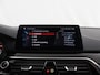 BMW 5-Serie 520i Corporate Lease High Executive | M-Pakket | Comfortstoelen + geheugen | Ele.wegklapbare Trekhaak | Adaptieve LED | HUD | Camera | DAB | Navigatie | Apple CarPlay/Android Auto |