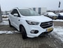 Ford Kuga 1.5 EcoBoost 150 PK ST Line 19 Inch LED Achteruitrijcamera Trekhaak 2000 KG Trekgewicht Stuurwielverwarming Xenon