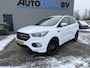 Ford Kuga 1.5 EcoBoost 150 PK ST Line 19 Inch LED Achteruitrijcamera Trekhaak 2000 KG Trekgewicht Stuurwielverwarming Xenon