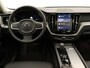 Volvo XC60 T6 PLUG-IN HYBRID ESSENTIAL EDITION 19INCH GETINT GLAS LEDER
