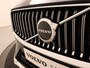 Volvo XC60 T6 PLUG-IN HYBRID ESSENTIAL EDITION 19INCH GETINT GLAS LEDER