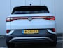 Volkswagen ID.4 First 77 kWh | Trekhaak | Stoel/stuurverwarming | 88,2% SOH