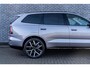Volvo EX90 Twin Motor Ultra 7p. | 7-Zits | Long Range | Google | Stoelverwarming Voor + Achter | Panoramadak | Head-Up Display | Getint Glas | Bowers & Wilkins Audio | Adaptieve Cruise Control | Massage | Keyless | Stuurverwarming | Pilot Assist | 22" LM