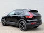 Volvo XC40 2.0 B4 Plus Black Edition Automaat / Panoramadak / Privacy Glass / Microtech Nubuck bekleding / Google Maps