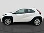 Toyota Aygo X 1.0 VVT-i MT Play RIJKLAAR | Airco | Camera | Cruise Control Adaptief | Navi via App