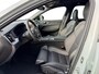 Volvo XC60 T6 Plug-in hybrid AWD Ultra Black Edition | Uit voorraad leverbaar | Harman Kardon | Panoramadak