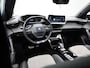 Peugeot e-2008 EV GT 50 kWh | PANORAMADAK | NAVIGATIE | HALF-LEDER | LED