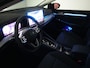 Volkswagen Golf 1.5 eTSI Oranje Edition Automaat - LED - Navigatie - ACC - Stoelverwarming - Camera