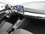 Volkswagen Golf 1.5 eTSI Oranje Edition Automaat - LED - Navigatie - ACC - Stoelverwarming - Camera