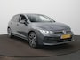 Volkswagen Golf 1.5 eTSI Oranje Edition Automaat - LED - Navigatie - ACC - Stoelverwarming - Camera