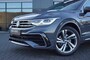 Volkswagen Tiguan 1.5 TSI DSG R-Line / Leer /elekt. stoelen/ Panodak / IQ Led Matrix / Camera/ App-Connect