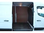 Renault Master T35 2.3 dCi 135PK L2H2 / Trekhaak / Carplay / Navi / 3 zits