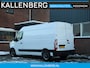 Renault Master T35 2.3 dCi 135PK L2H2 / Trekhaak / Carplay / Navi / 3 zits