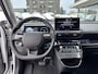 Hyundai Inster Evolve 49 kWh | Winterpack | Uit voorraad leverbaar | Warmtepomp | Stoel en stuurverwarming | Parkeersensoren voor en achter | Adaptieve cruise control