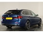 BMW 5-Serie Touring 530e xDrive LuxuryLine / Opendak / LaserLED / Co-Pilot / HUD