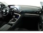 Peugeot 3008 1.2 PureTech Allure / Navi / CarPlay / Trekhaak / 4S Band